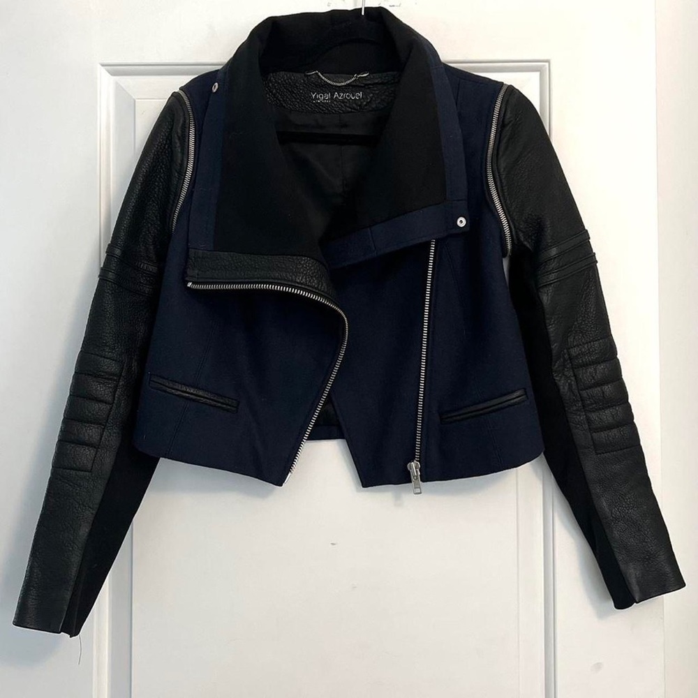 Leather convertible biker moto jacket / vest by designer Yigal Azrouel - sz 4